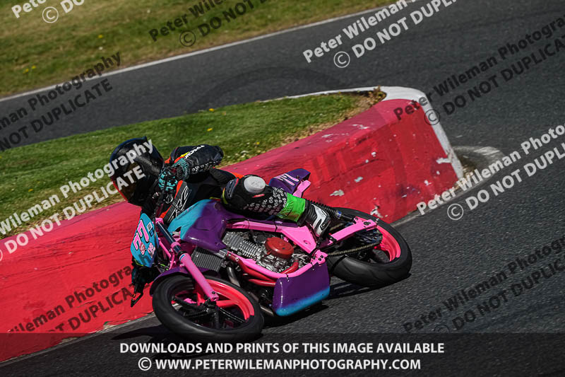 enduro digital images;event digital images;eventdigitalimages;mallory park;mallory park photographs;mallory park trackday;mallory park trackday photographs;no limits trackdays;peter wileman photography;racing digital images;trackday digital images;trackday photos